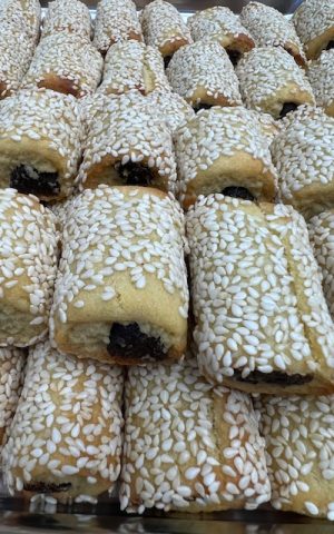 Dates Rolls